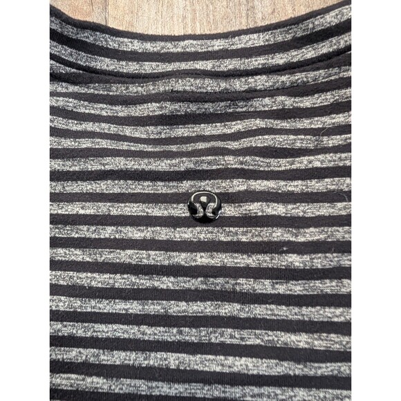 Lululemon Speed Long Sleeve Smallish Stripe Black Iris Blue / Smooth Silver Lrg - Picture 5 of 5
